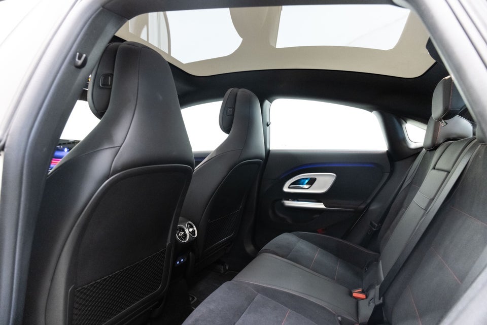 Mercedes CLA250+ EQ AMG Advance Plus 4d