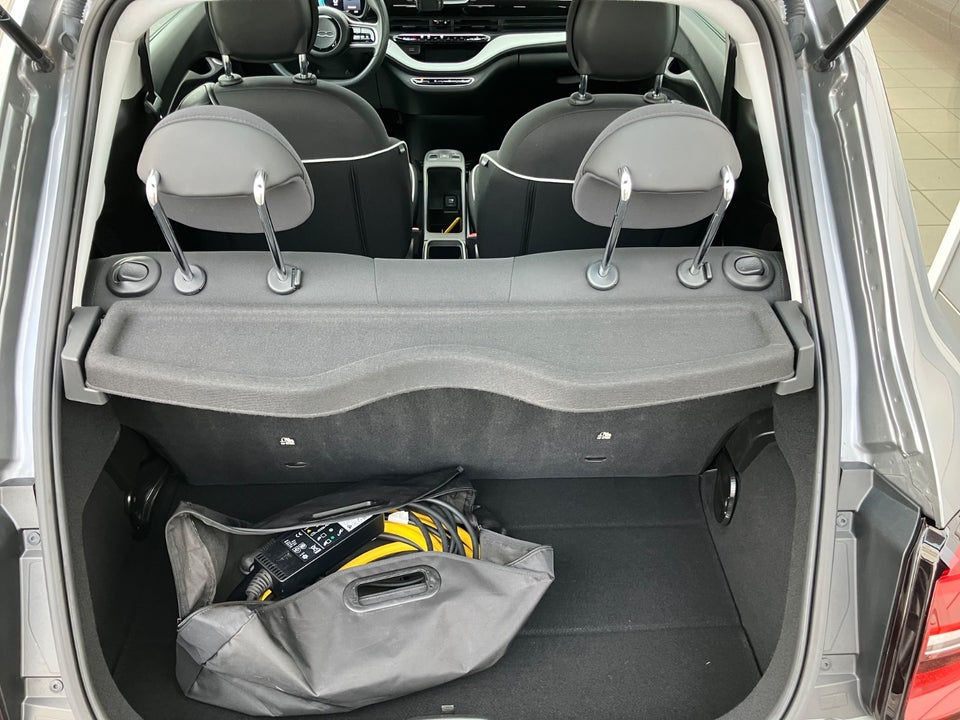 Fiat 500e 24 Action 3d