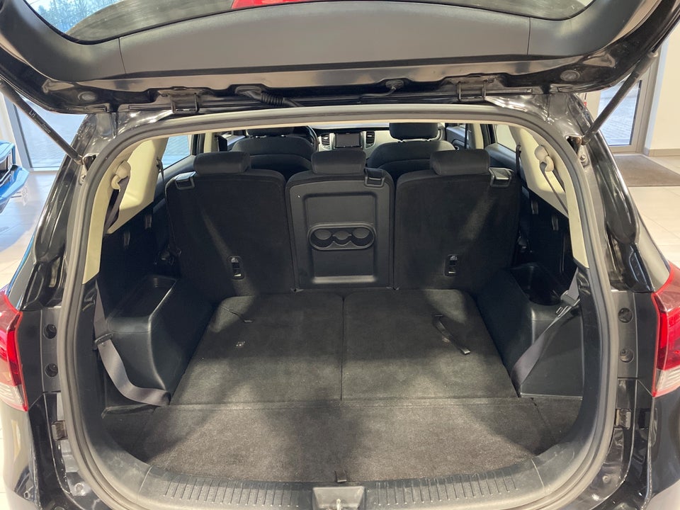 Kia Carens 1,7 CRDi 115 Attraction 7prs 5d