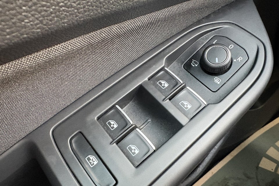 VW Golf VIII 1,5 eTSi 150 Style DSG 5d