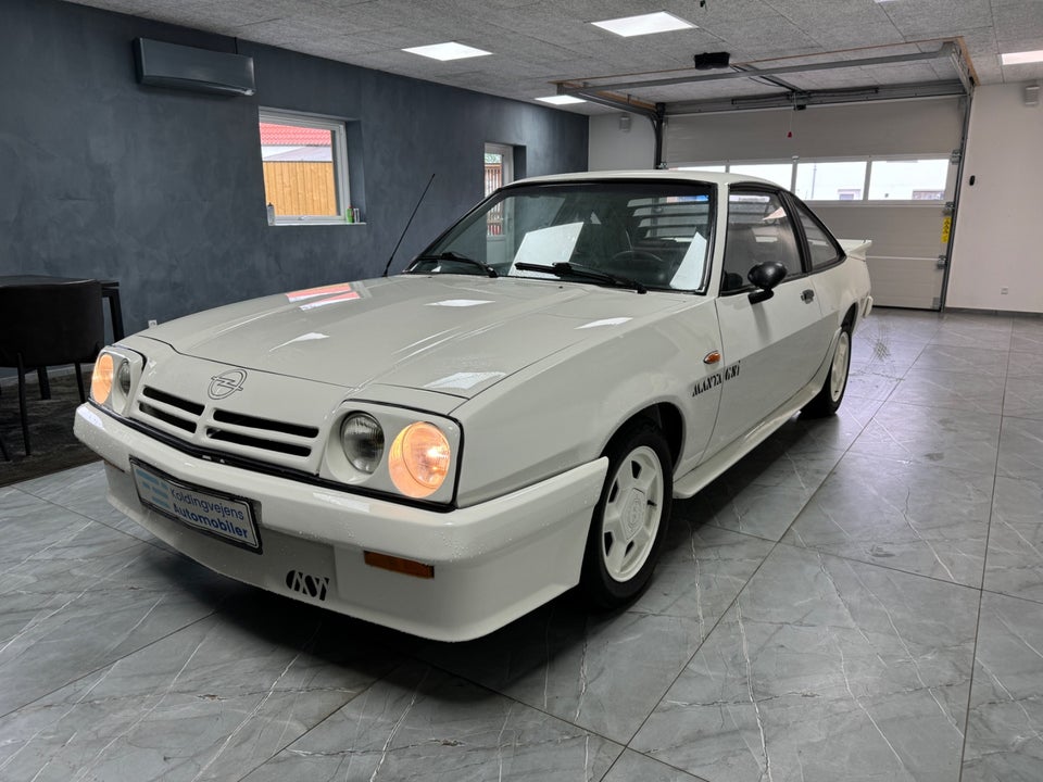 Opel Manta 2,0 GSi 2d