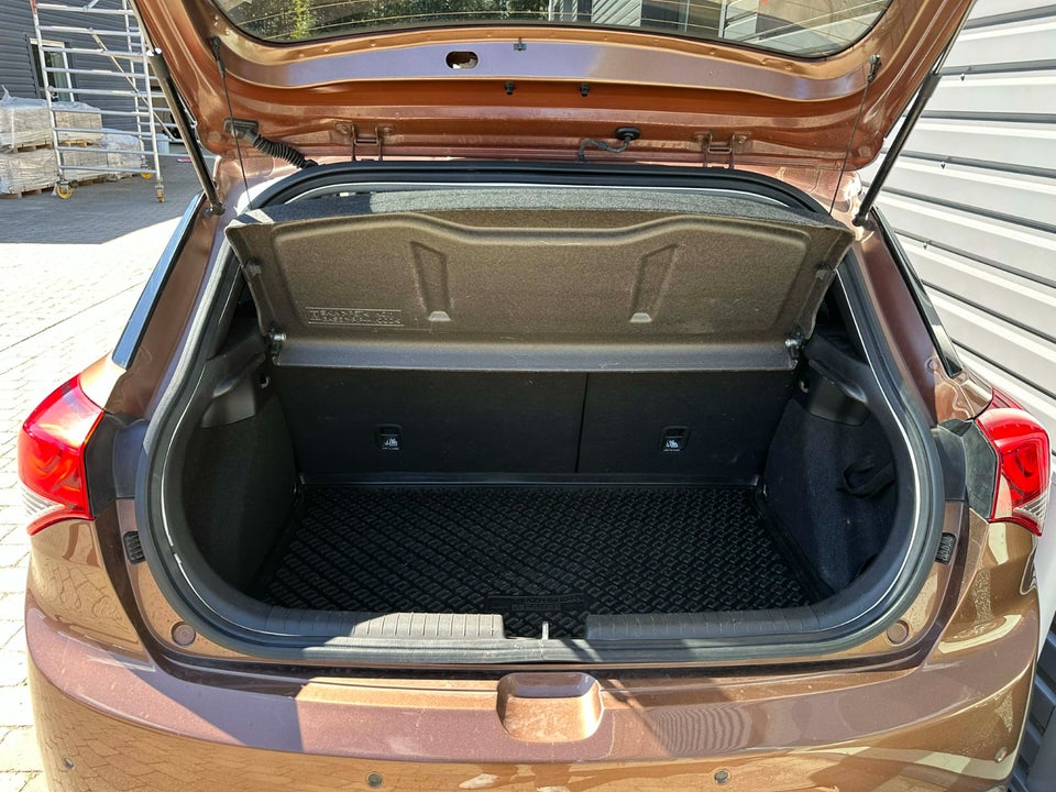 Hyundai i20 1,25 Sport 5d