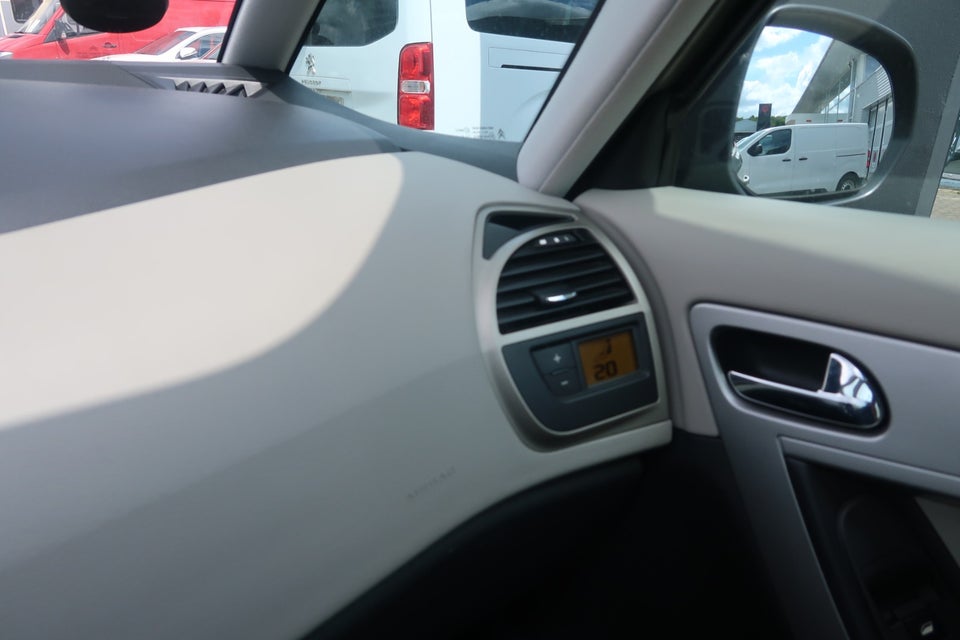 Citroën C4 Picasso 1,8 16V VTR+ 5d