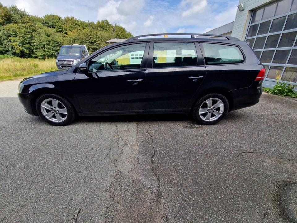 VW Passat 1,6 TDi 105 BlueMotion Variant 5d