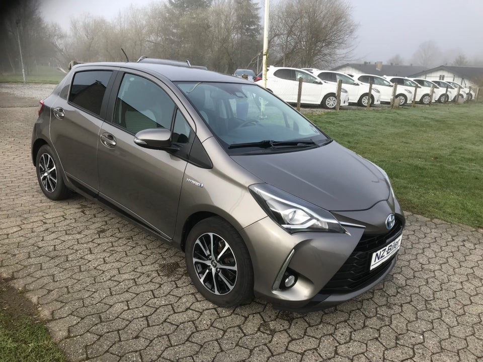 Toyota Yaris 1,5 Hybrid H3 Smart e-CVT 5d