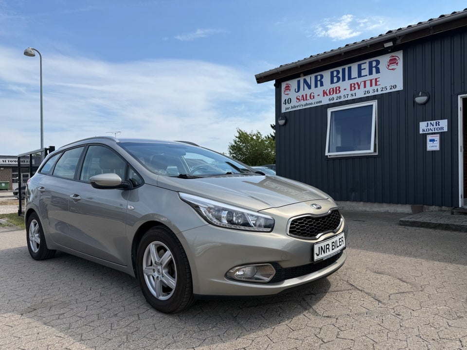 Kia Ceed 1,6 CRDi 128 Active SW 5d