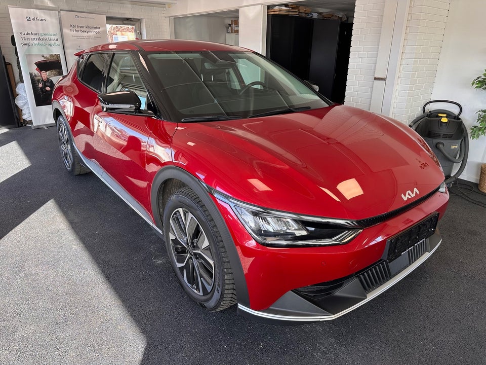 Kia EV6 58 Standard Range Upgrade 5d