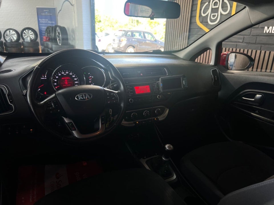 Kia Rio 1,2 CVVT Style+ 5d