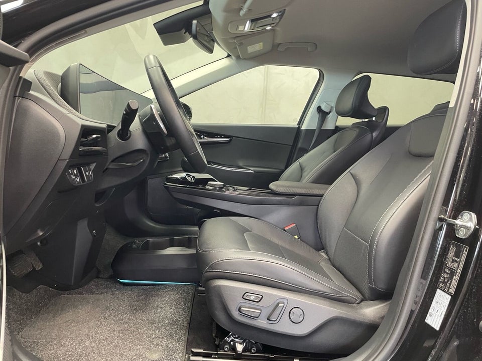 Kia EV6 77 Long Range Upgrade 5d