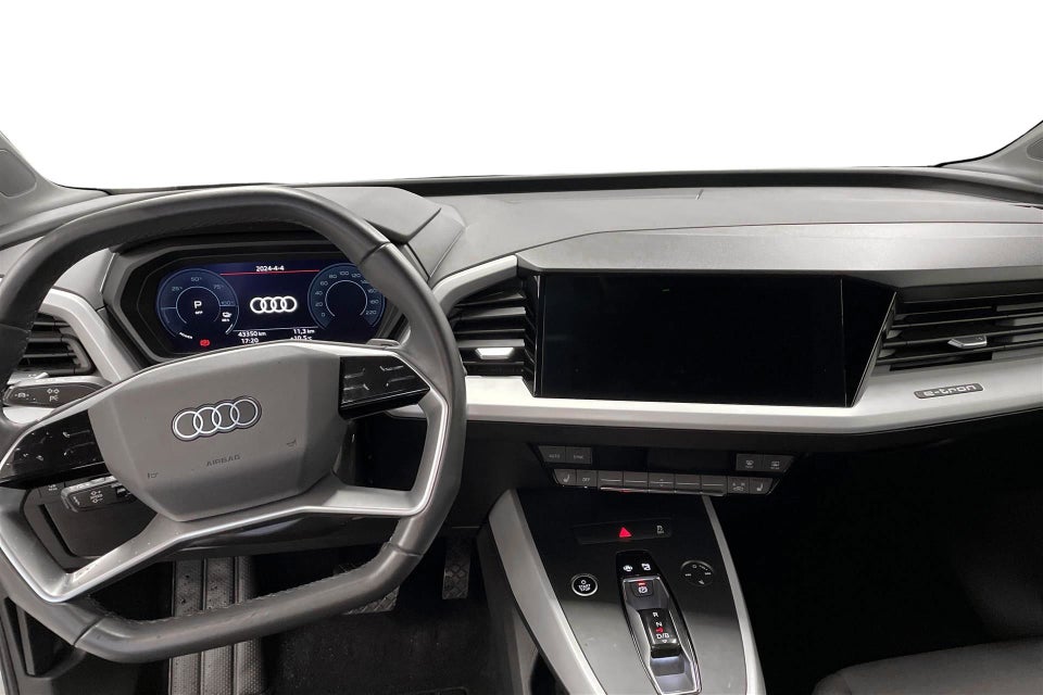 Audi Q4 e-tron 40 Attitude 5d