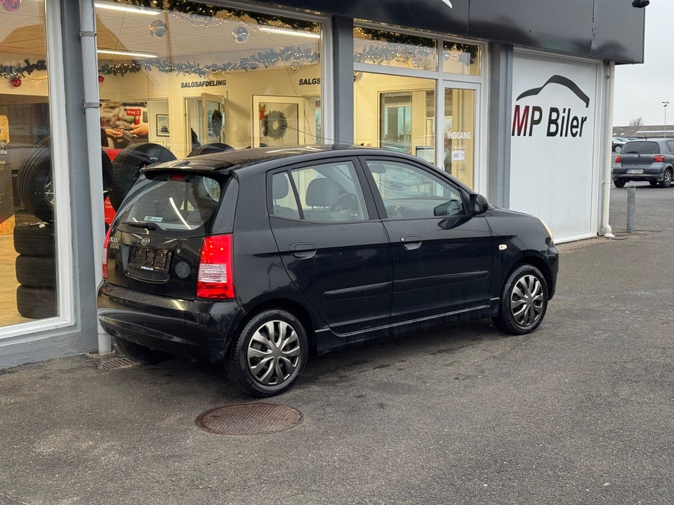 Kia Picanto 1,1 EX 5d