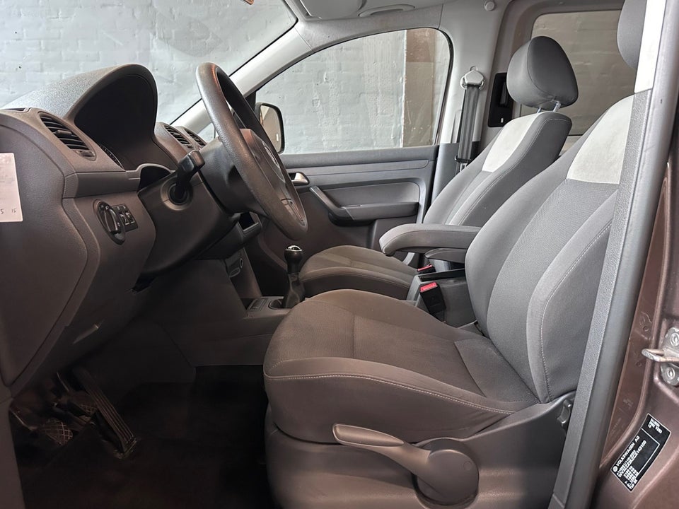 VW Caddy 1,2 TSi 85 Trendline 7prs 4d