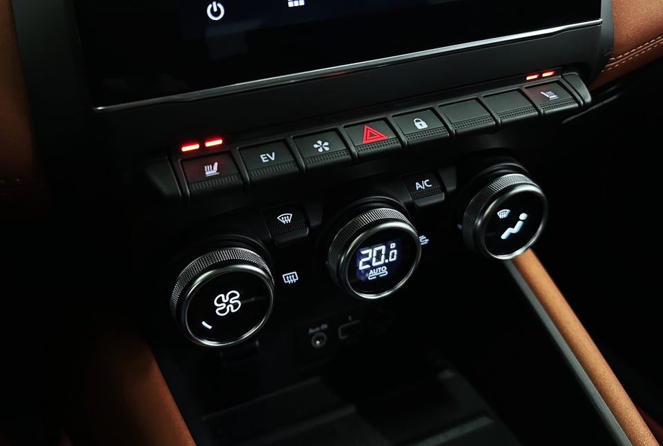 Renault Captur 1,6 E-Tech Intens 5d