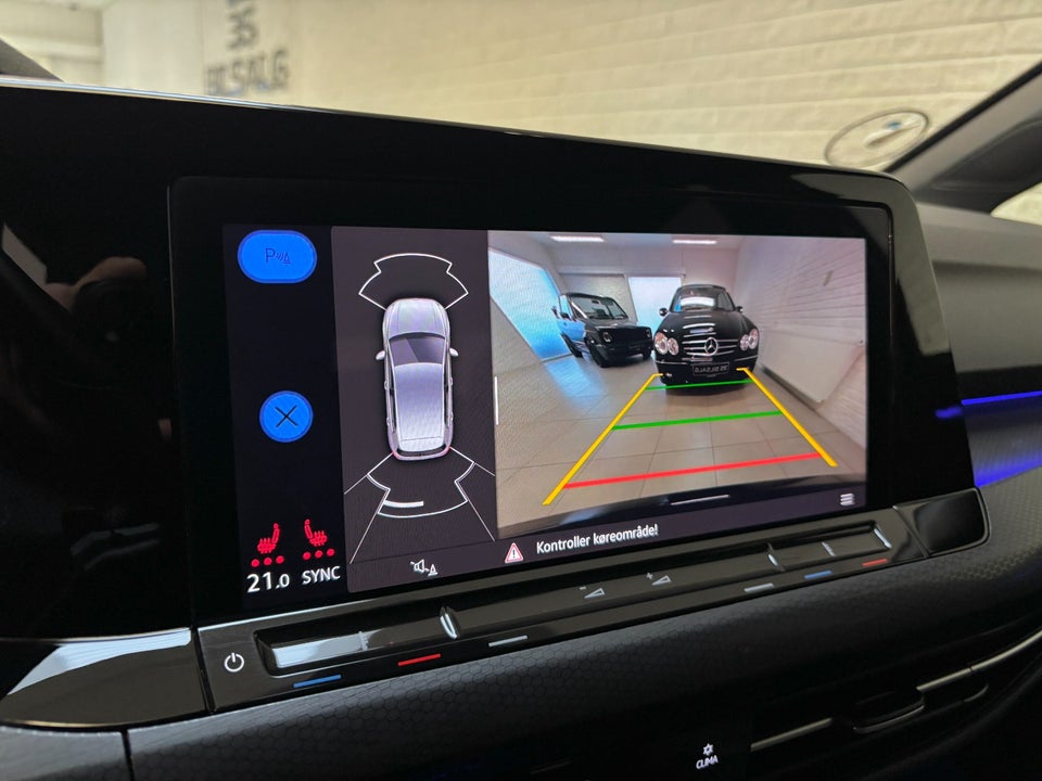 VW Golf VIII 1,4 GTE DSG 5d