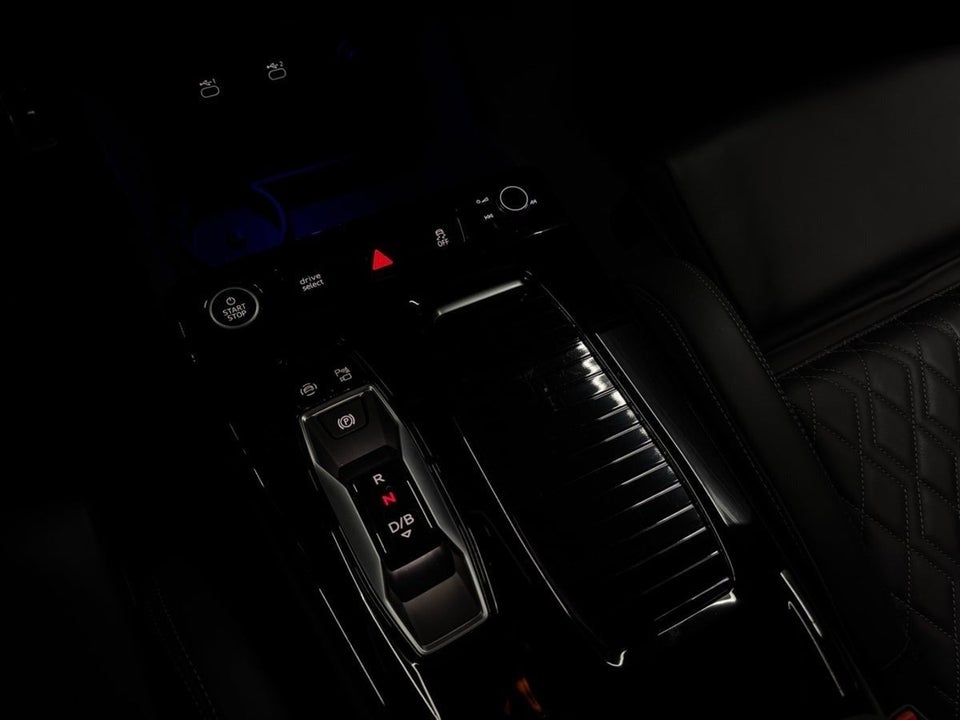 Audi Q6 e-tron Edition One S-line quattro 5d