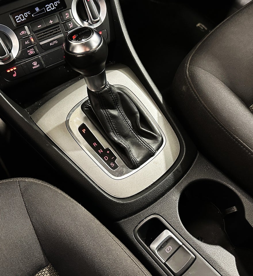 Audi Q3 2,0 TDi 177 quattro S-tr. 5d