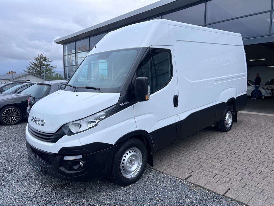 Iveco Daily 2,3 35S16 12m³ Van AG8