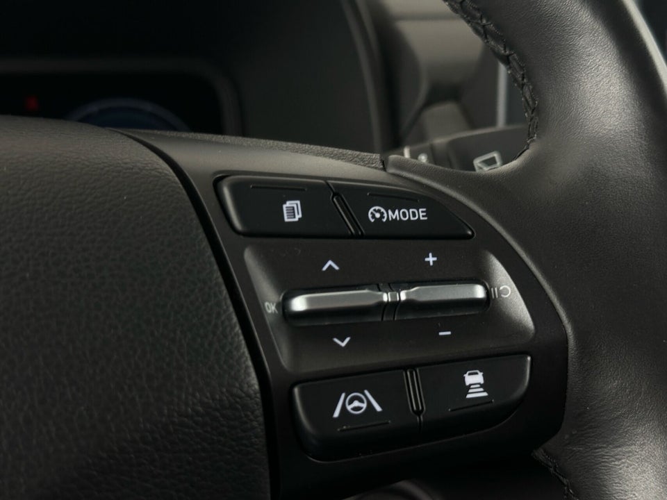 Hyundai Kona 39 EV Essential 5d