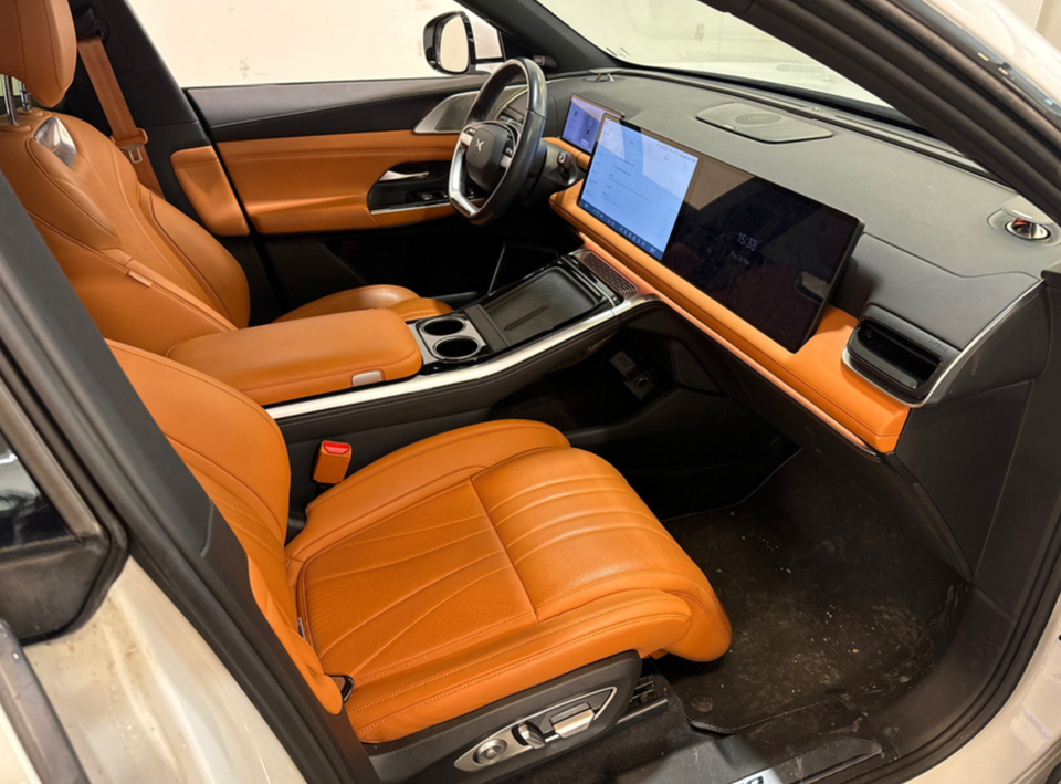 Xpeng G9 Long Range 5d