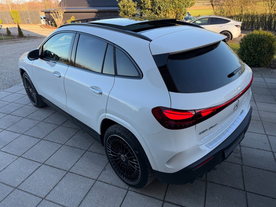 Mercedes EQA250+ AMG Premium 5d
