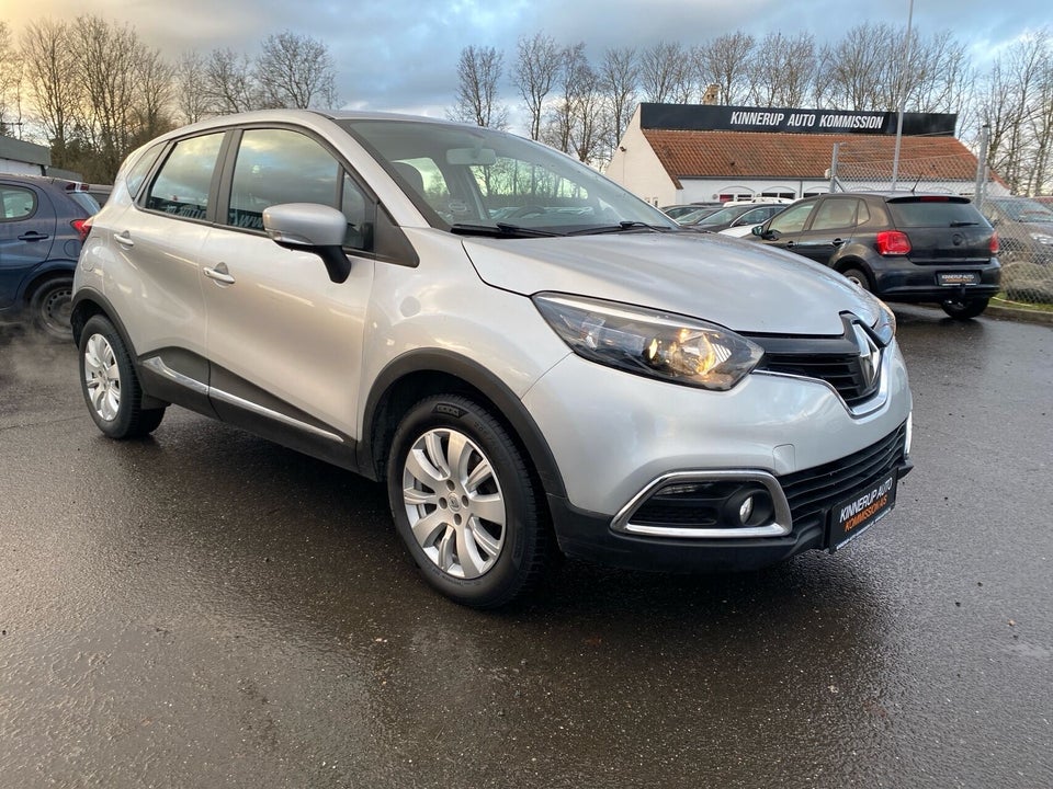 Renault Captur 1,2 TCe 120 Expression EDC 5d