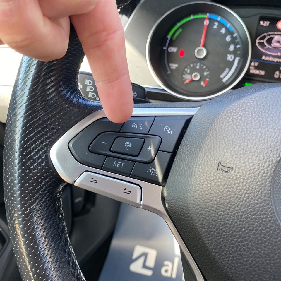 VW Passat 1,4 GTE Variant DSG 5d