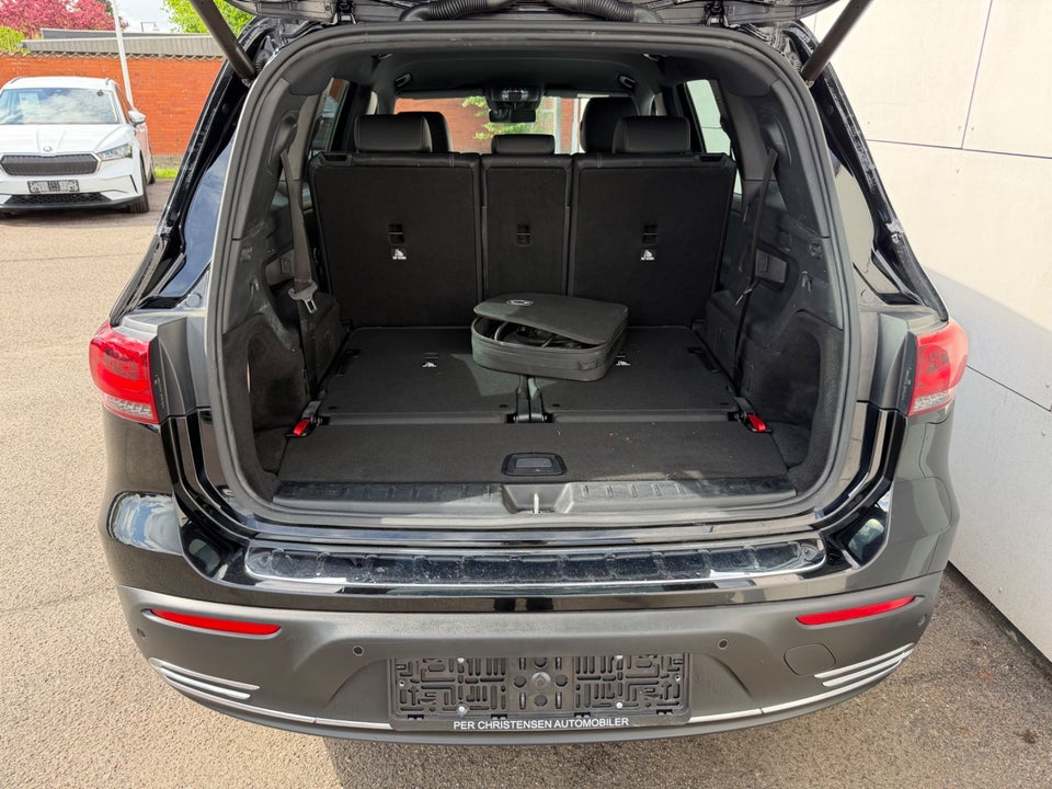 Mercedes EQB250 7prs 5d
