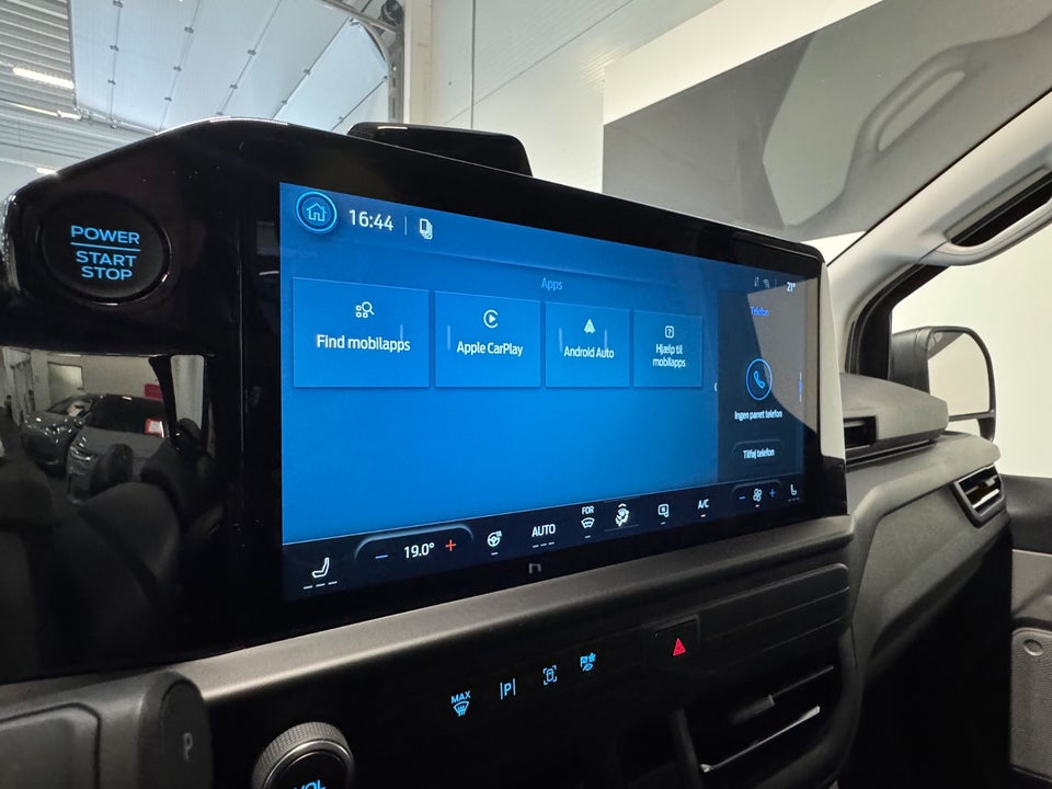 Ford Transit Custom 320 L2 2,0 EcoBlue Limited aut.