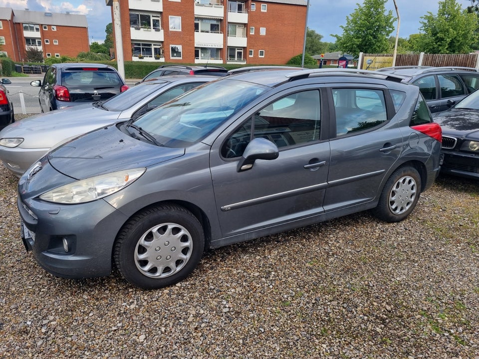 Peugeot 207 1,6 HDi 92 Active SW 5d