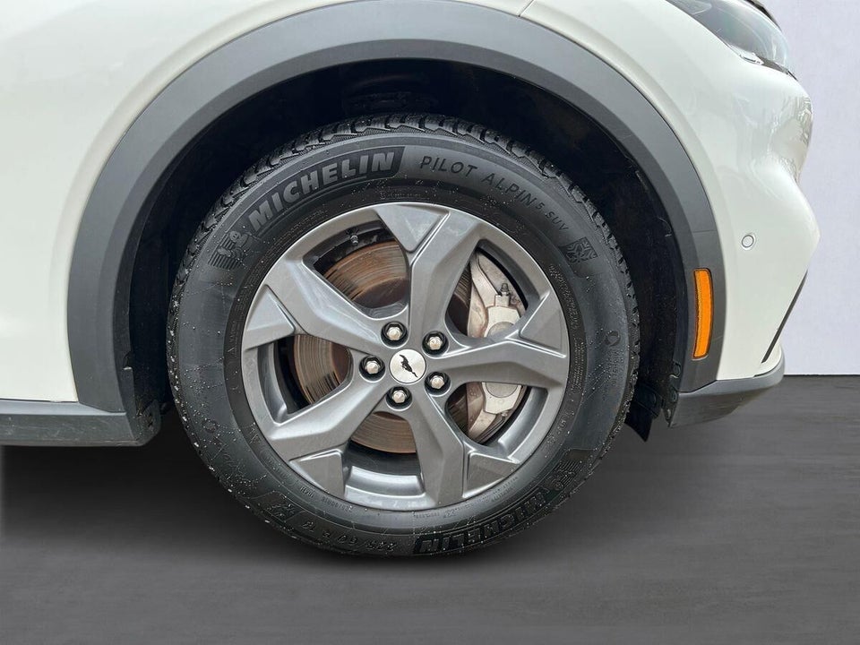 Ford Mustang Mach-E 88 Extended Range 5d