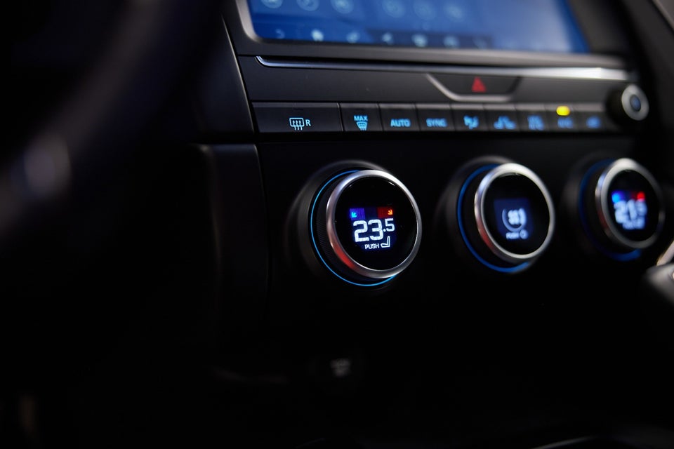 Jaguar E-Pace 2,0 D180 S aut. AWD 5d