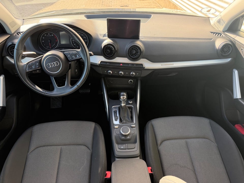 Audi Q2 1,4 TFSi 150 Sport S-tr. 5d