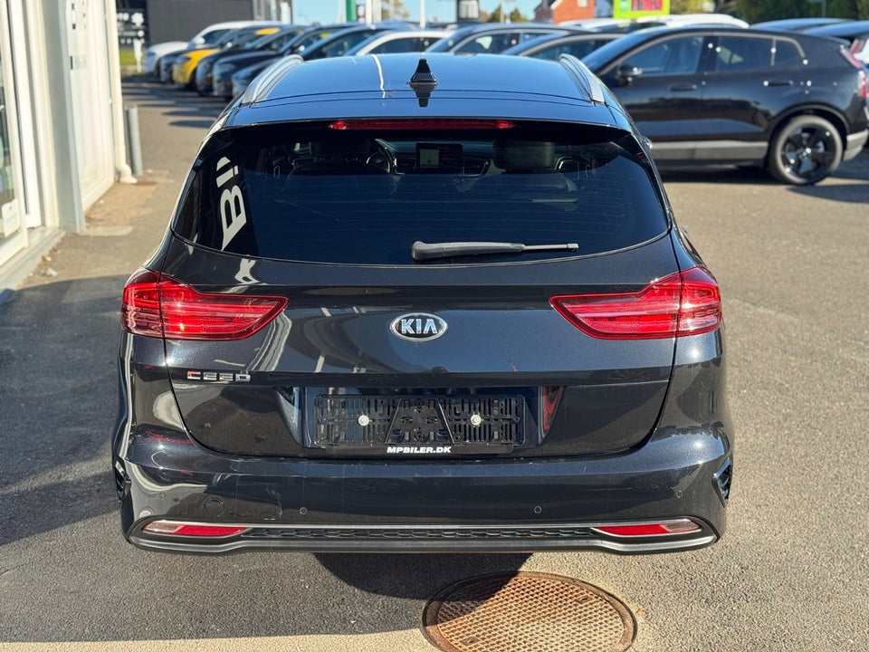 Kia Ceed 1,4 T-GDi Intro Edition SW DCT 5d