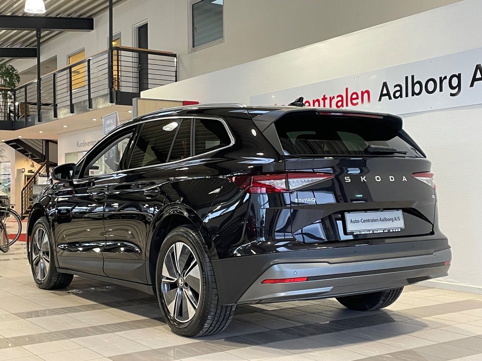 Skoda Enyaq 85 iV Loft 5d