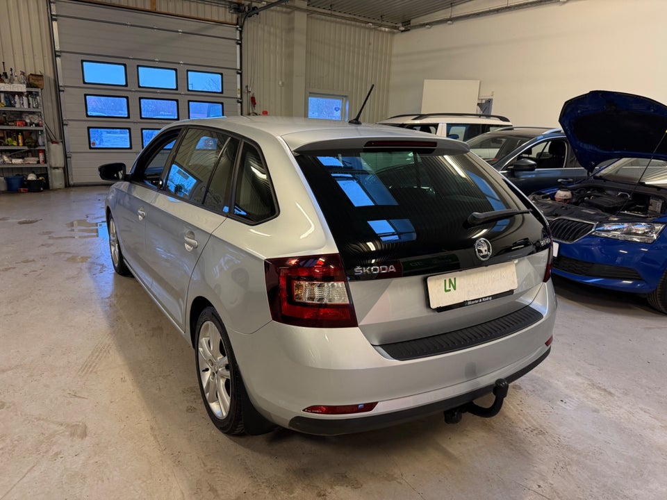 Skoda Rapid 1,4 TSi 125 Ambition Spaceback DSG 5d