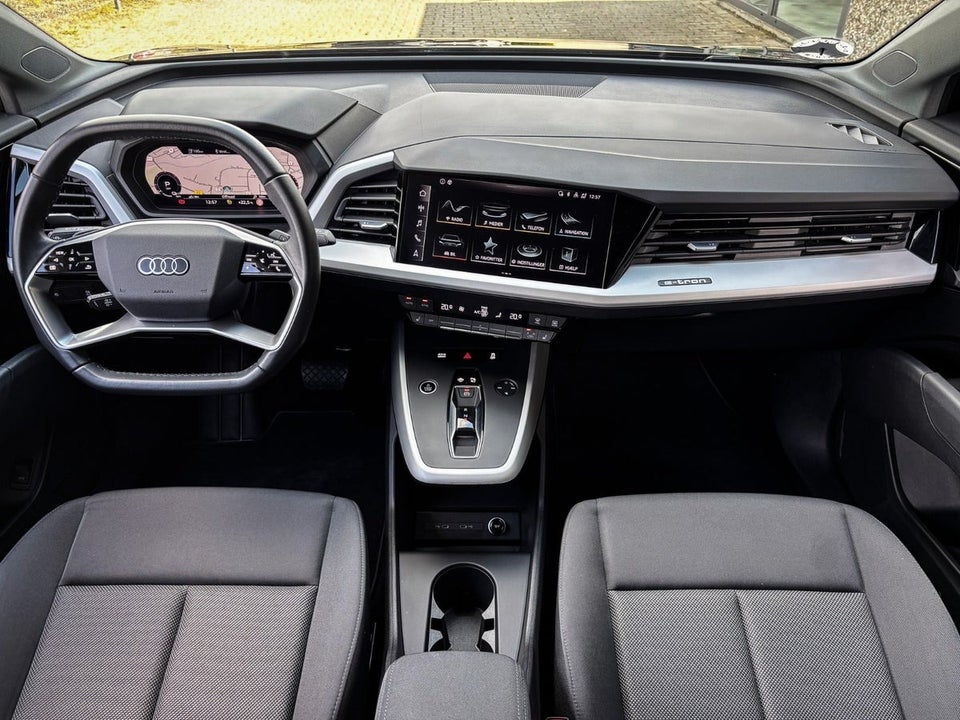 Audi Q4 e-tron 45 quattro 5d