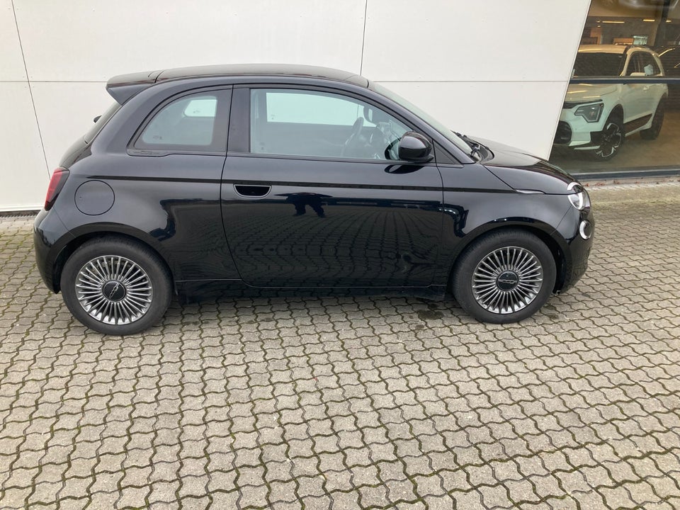 Fiat 500e Icon 3d