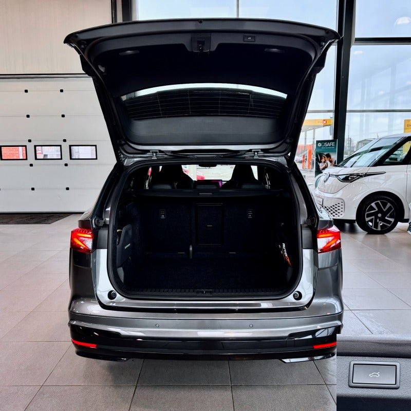 Skoda Enyaq 85x iV Sportline Maxx 5d