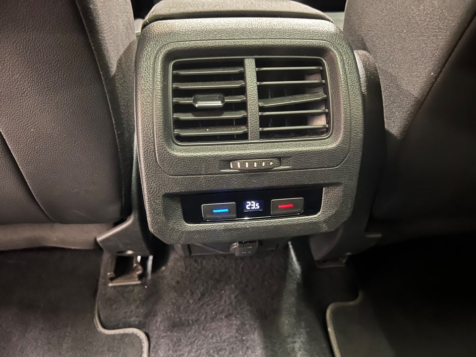 VW Touran 1,4 TSi 150 Highline DSG 7prs 5d