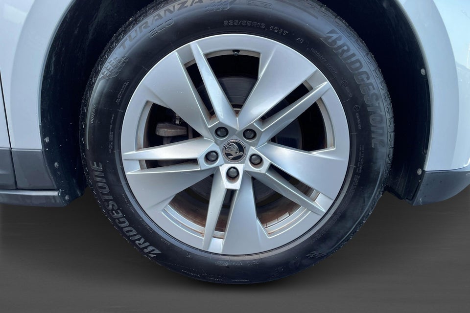 Skoda Enyaq 60 iV Plus 5d