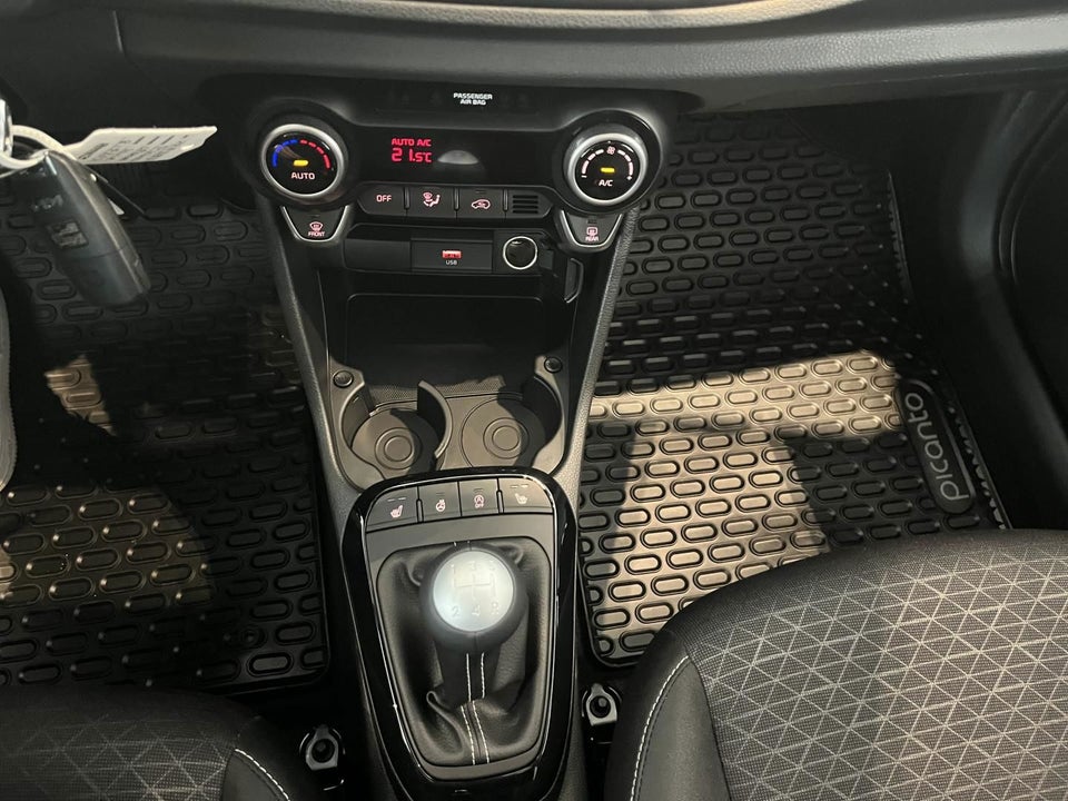 Kia Picanto 1,0 Prestige Upgrade 5d