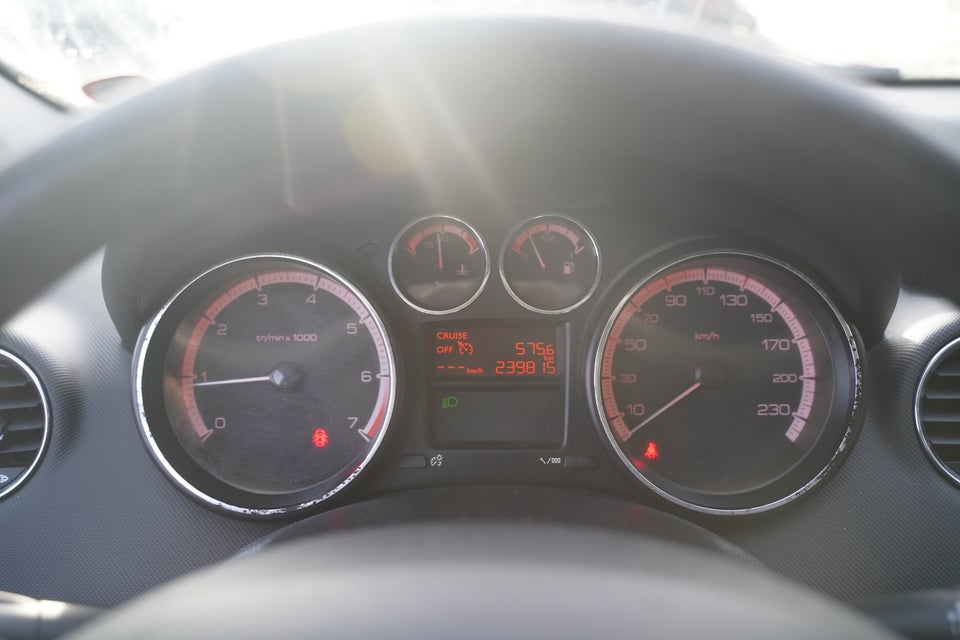 Peugeot 308 1,6 VTi Comfort+ SW 5d