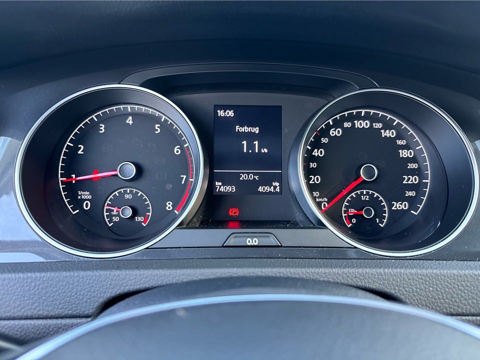 VW Golf VII 1,0 TSi 85 Trendline 5d