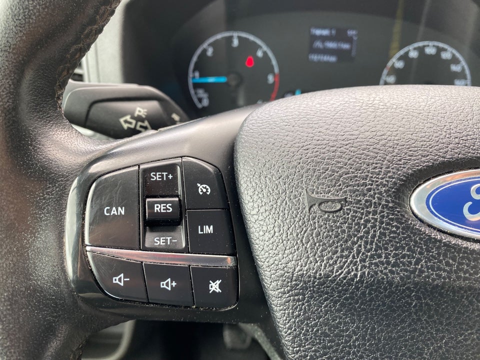 Ford Transit 350 L3 Chassis 2,0 EcoBlue Trail FWD