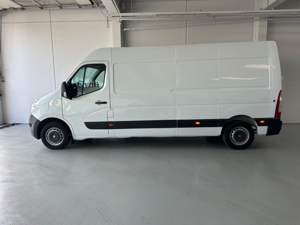 Renault Master III T35 2,3 dCi 145 L3H2 Kassevogn