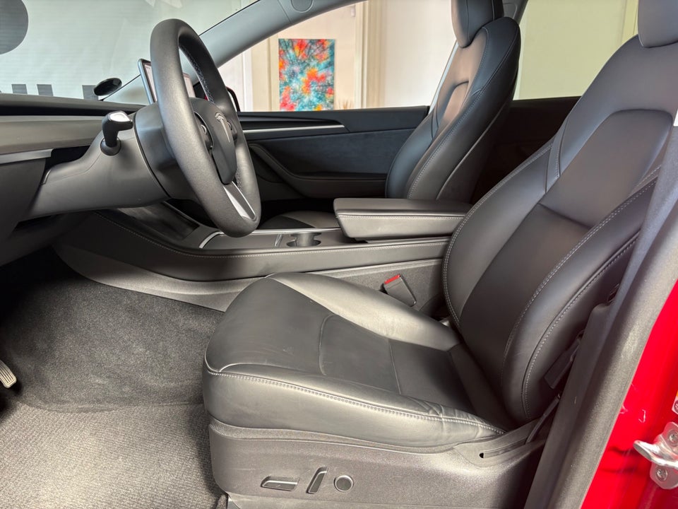Tesla Model Y Long Range AWD 5d