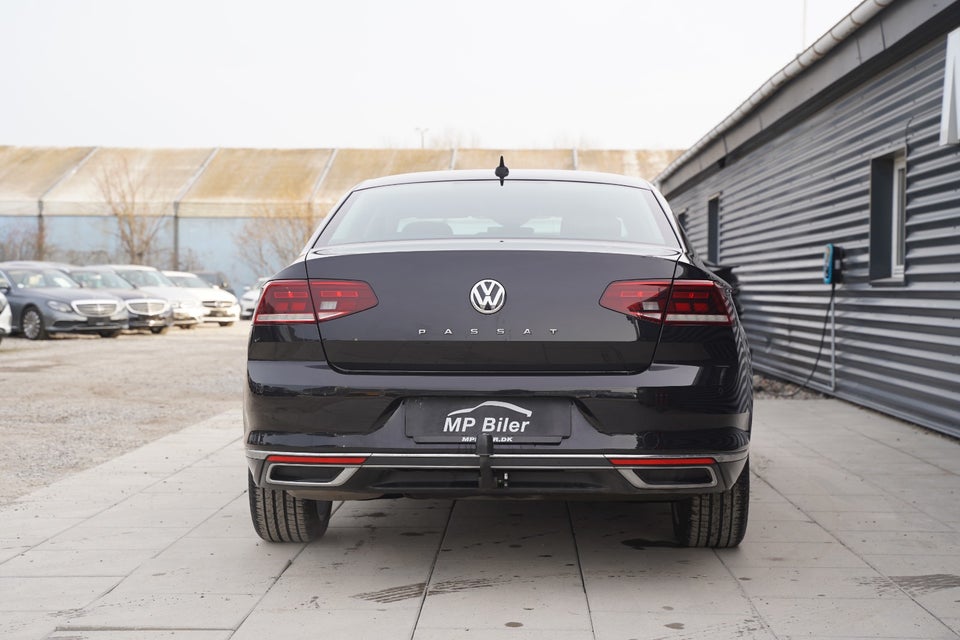 VW Passat 1,5 TSi 150 Elegance+ DSG 4d
