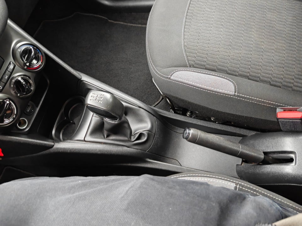 Peugeot 208 1,2 VTi 82 Active 5d