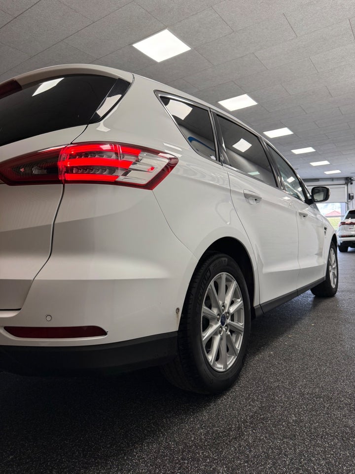 Ford S-MAX 2,0 TDCi 150 Titanium 7prs 5d