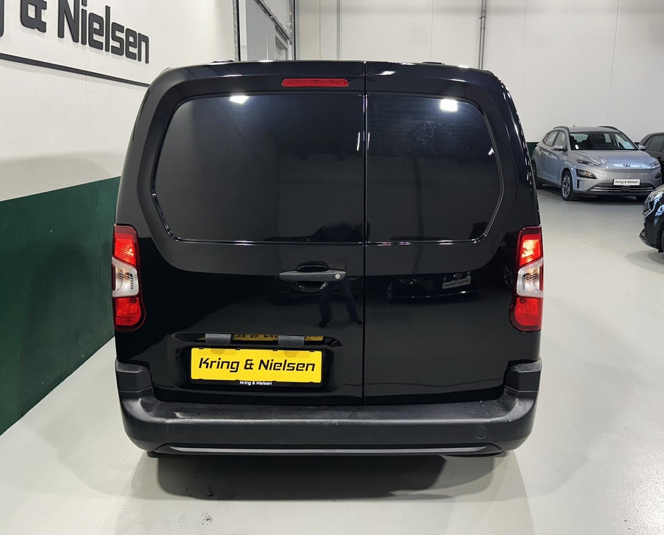 Toyota ProAce City 1,5 D 75 Medium Base 5d